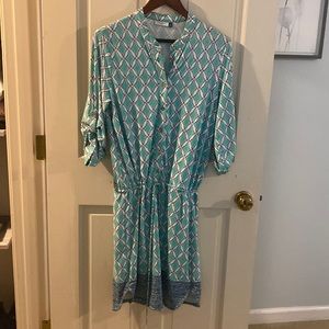 Dress bright colors. Perfect for a vacation